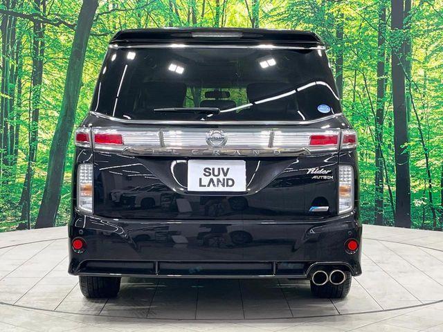 NISSAN ELGRAND 2012 Image 31