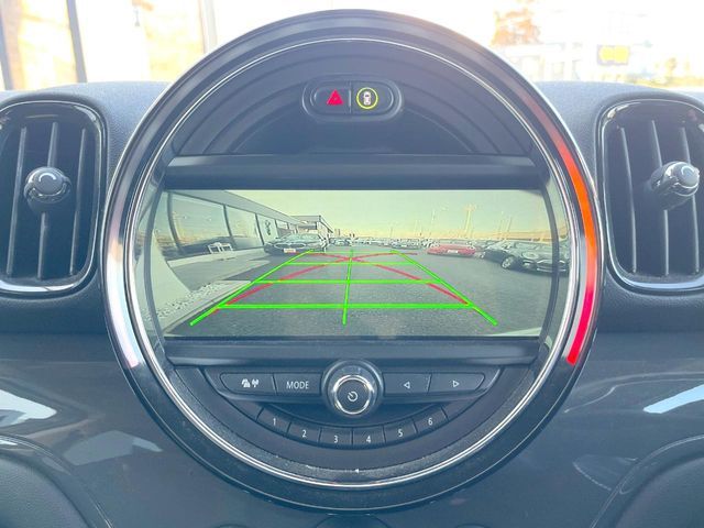 BMW MINI ONE CROSSOV 2018 Image 31