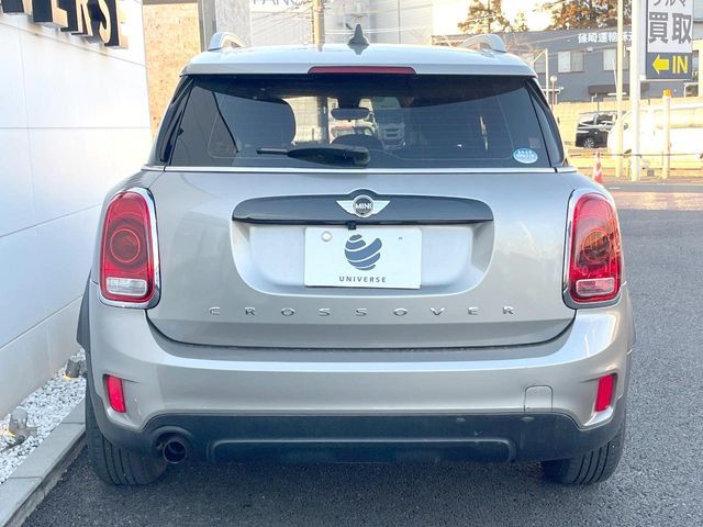 BMW MINI ONE CROSSOV 2018 Image 31