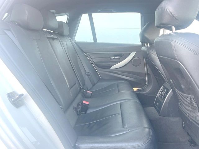 BMW 3SERIES TOURING 2015 Image 31