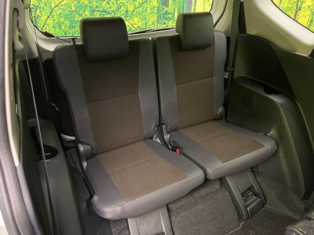 TOYOTA SIENTA HYBRID 2019 Image 31