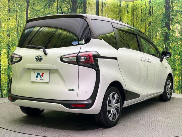 TOYOTA SIENTA HYBRID 2019 Image 31