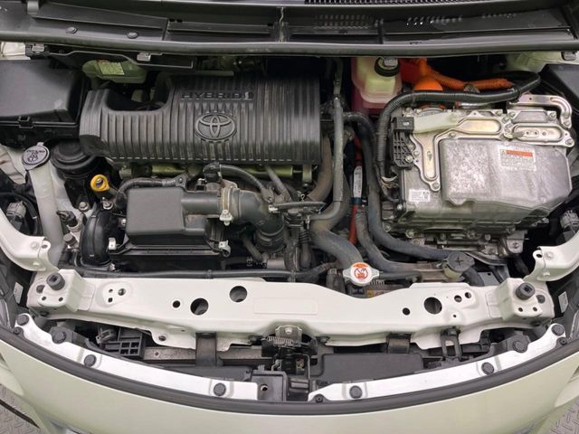 TOYOTA SIENTA HYBRID 2019 Image 31