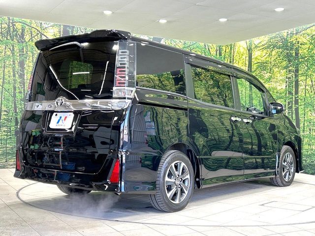 TOYOTA VOXY 2021 Image 31