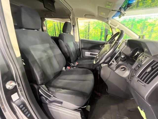 MITSUBISHI DELICA D:5 4WD 2013 Image 31