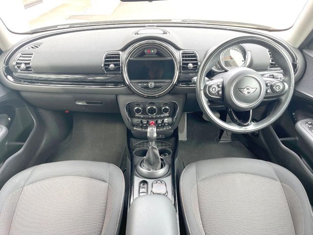 BMW MINI COOPER D CL 2019 Image 31