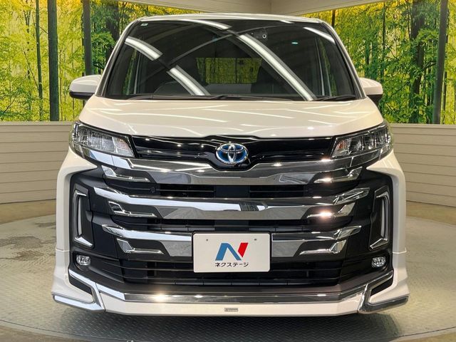 TOYOTA NOAH HYBRID 2022 Image 31