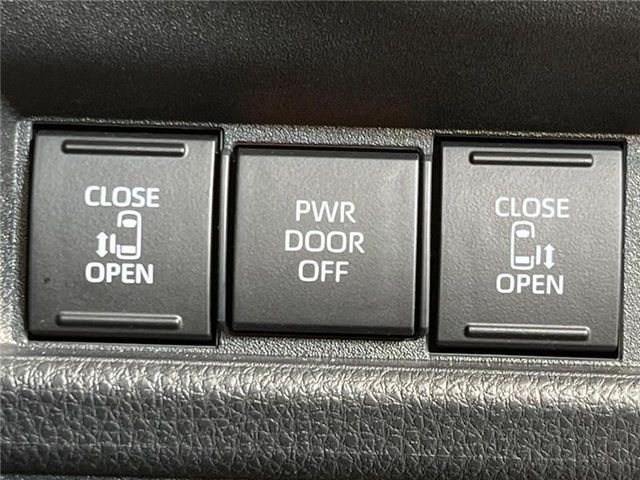 TOYOTA SIENTA HYBRID 2024 Image 31