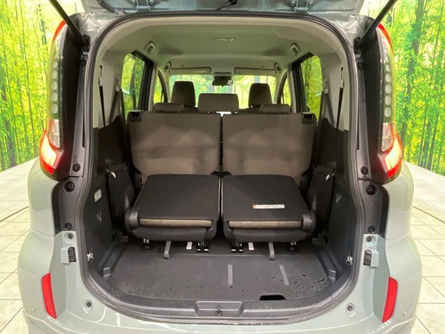 TOYOTA SIENTA HYBRID 2024 Image 31