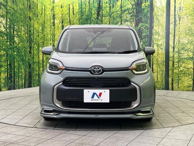 TOYOTA SIENTA HYBRID 2024 Image 31