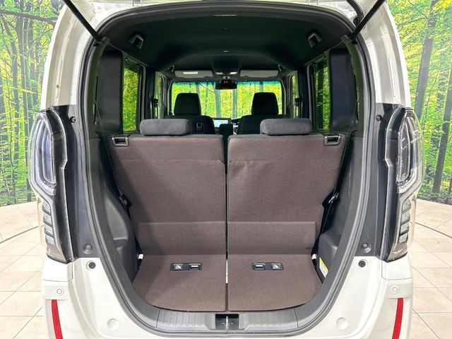 HONDA N BOX CUSTOM 2019 Image 31