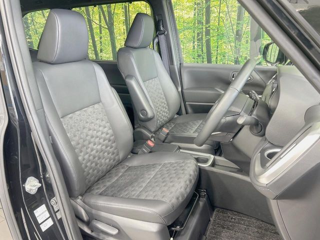 TOYOTA VOXY HYBRID 2025 Image 31