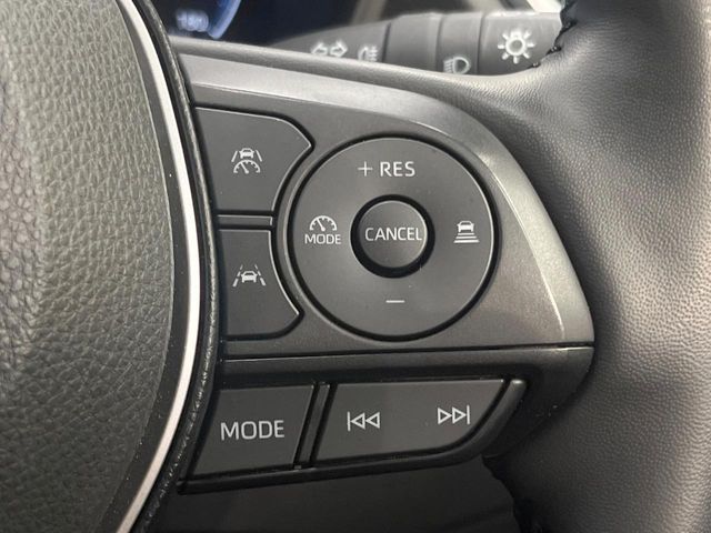 TOYOTA COROLLA CROSS HYBRID 2024 Image 31