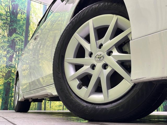 TOYOTA PRIUS ALPHA 2016 Image 31