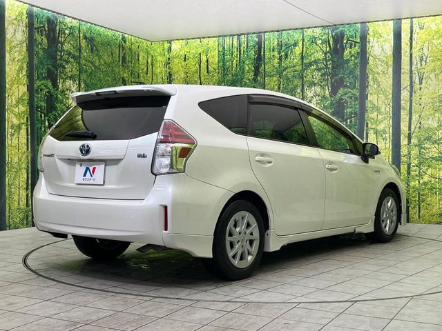 TOYOTA PRIUS ALPHA 2016 Image 31