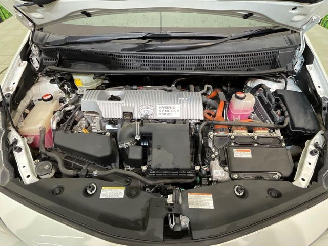 TOYOTA PRIUS ALPHA 2016 Image 31