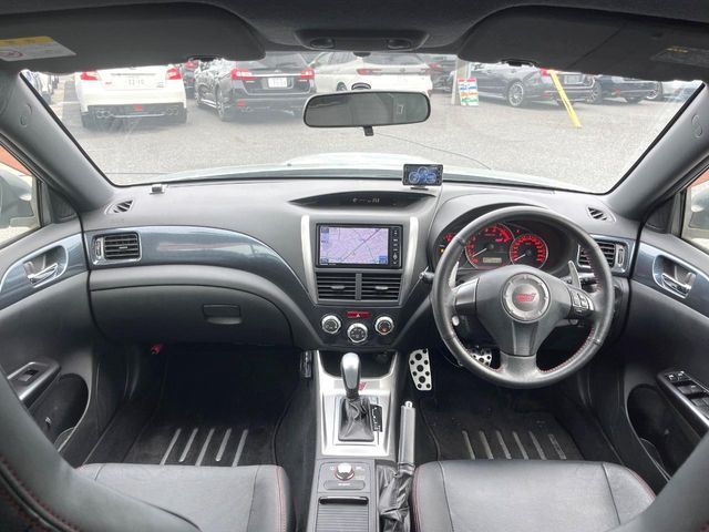 SUBARU IMPREZA WRX 5DOOR 2013 Image 31