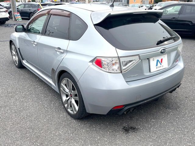 SUBARU IMPREZA WRX 5DOOR 2013 Image 31