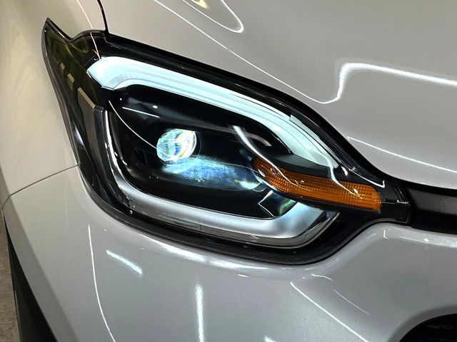 TOYOTA SIENTA HYBRID 2025 Image 31