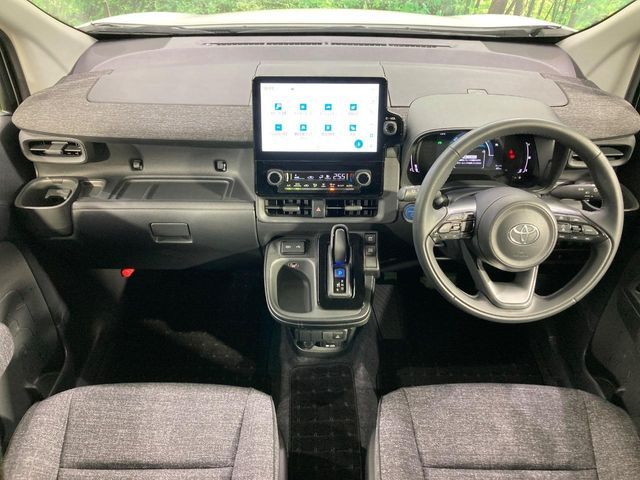 TOYOTA SIENTA HYBRID 2023 Image 31