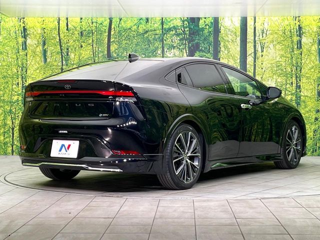 TOYOTA PRIUS 4WD 2023 Image 31