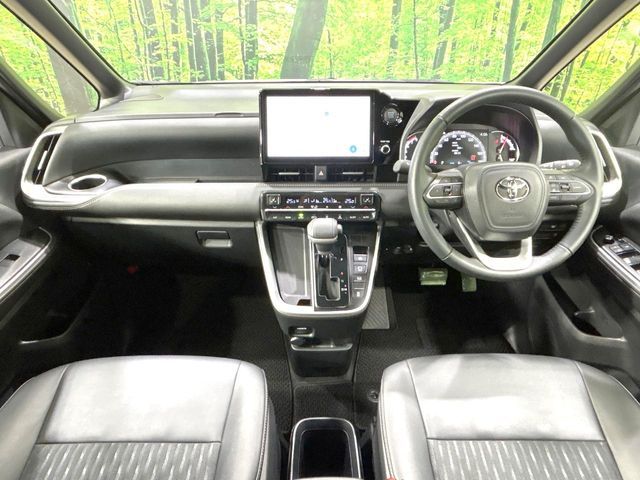 TOYOTA NOAH 2025 Image 31