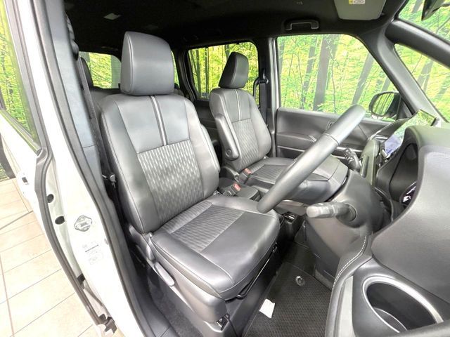 TOYOTA NOAH 2025 Image 31