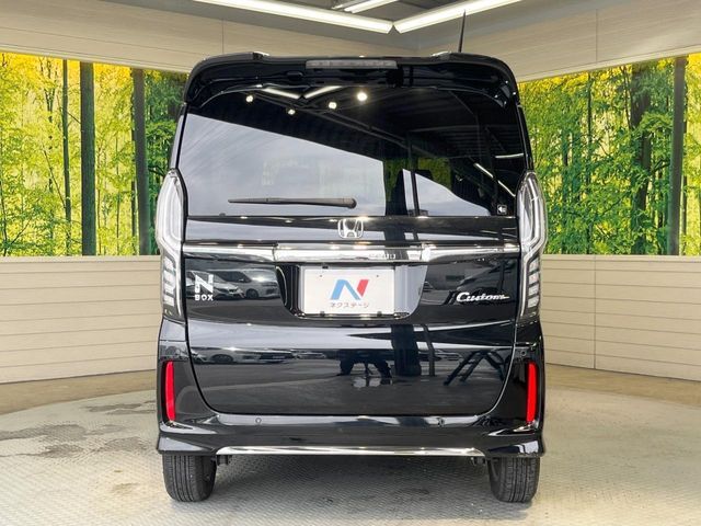 HONDA N BOX CUSTOM 2021 Image 31