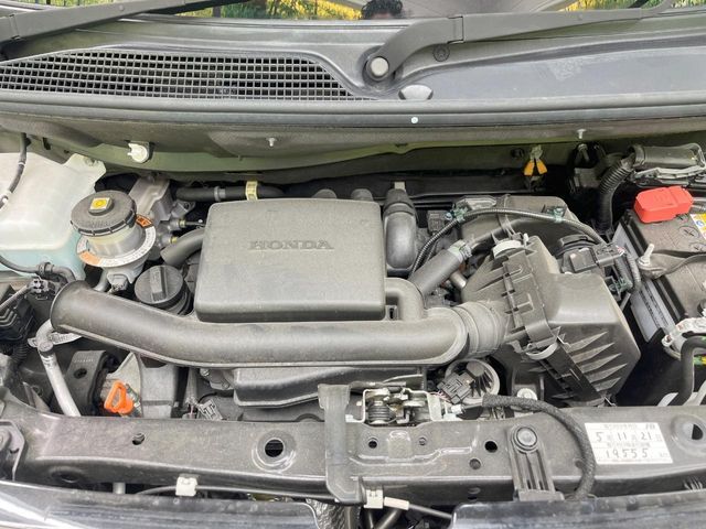 HONDA N BOX CUSTOM 2021 Image 31