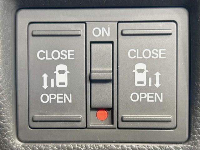 HONDA N BOX CUSTOM 2019 Image 31