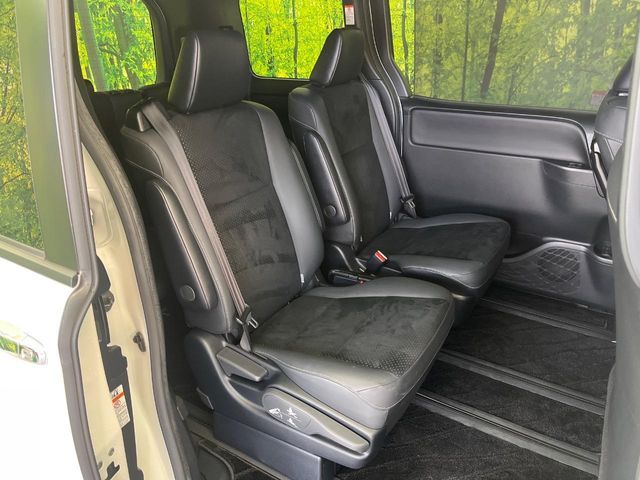 TOYOTA VOXY 2020 Image 31