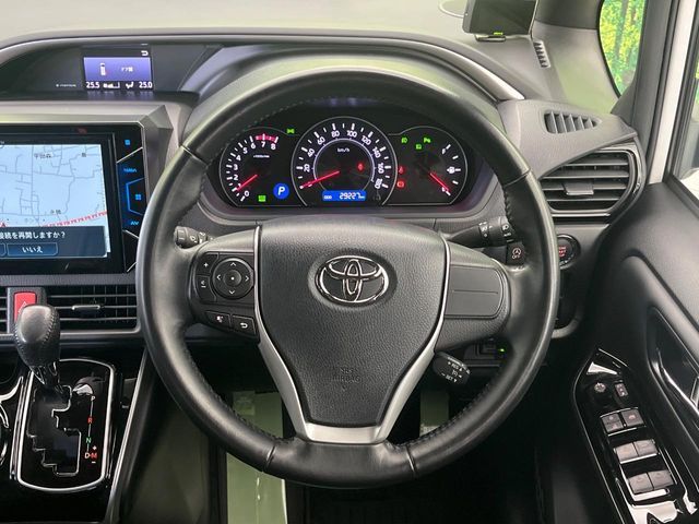 TOYOTA VOXY 2020 Image 31