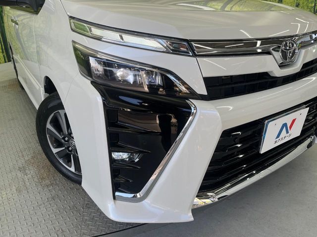 TOYOTA VOXY 2020 Image 31