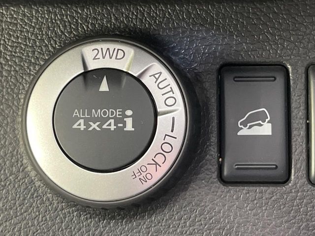 NISSAN X-TRAIL 4WD 2013 Image 31