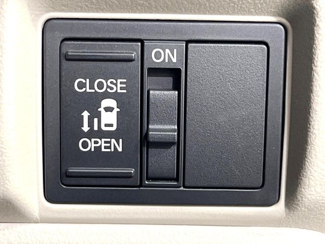 HONDA N BOX 2025 Image 31