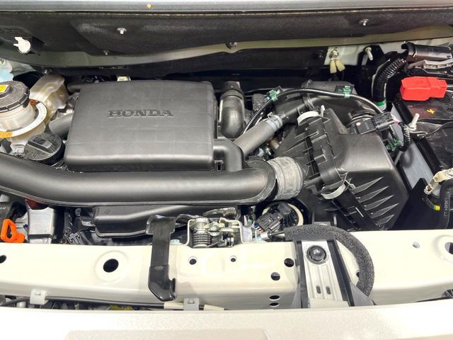 HONDA N BOX 2025 Image 31