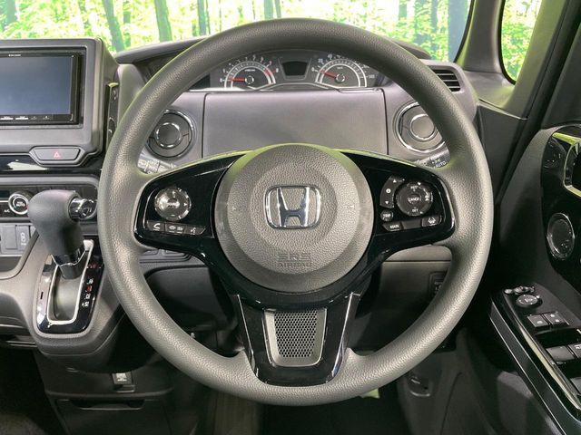 HONDA N BOX CUSTOM 2023 Image 31