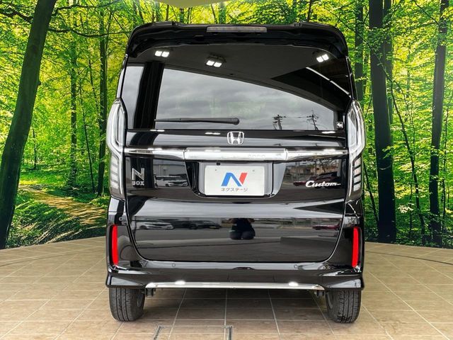 HONDA N BOX CUSTOM 2023 Image 31