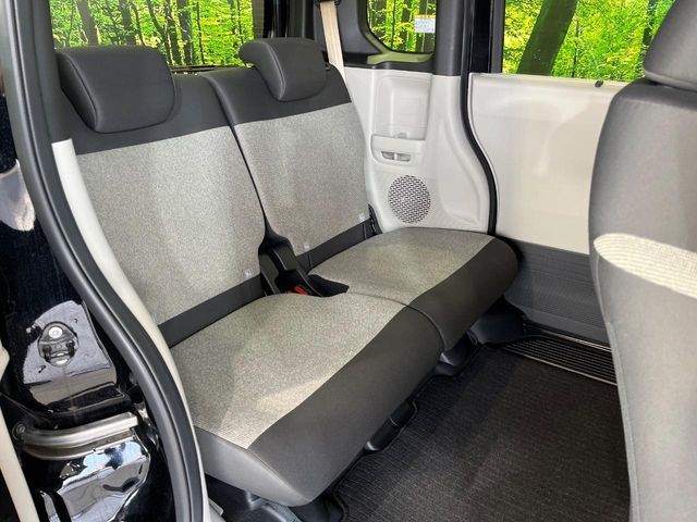 HONDA N BOX 2024 Image 31