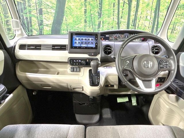 HONDA N BOX 2019 Image 31