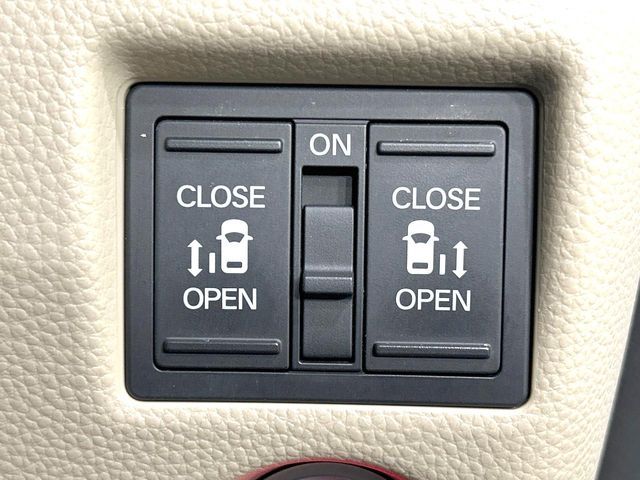 HONDA N BOX 2019 Image 31