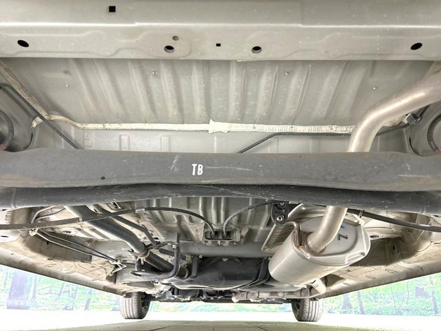 HONDA N BOX 2019 Image 31