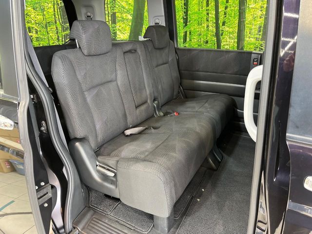 HONDA STEPWAGON SPADA 2011 Image 31