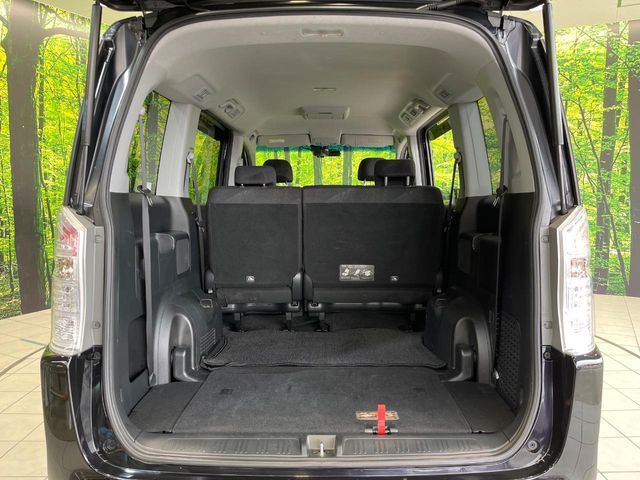 HONDA STEPWAGON SPADA 2011 Image 31