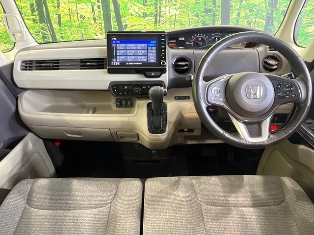 HONDA N BOX 2019 Image 31