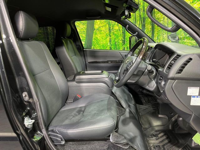 TOYOTA HIACE VAN 4WD 2024 Image 31