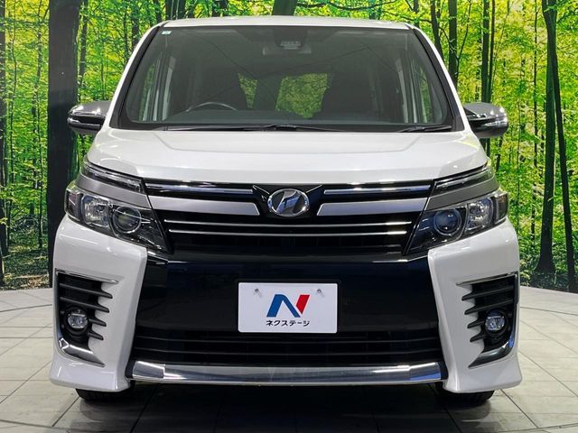 TOYOTA VOXY 4WD 2017 Image 31