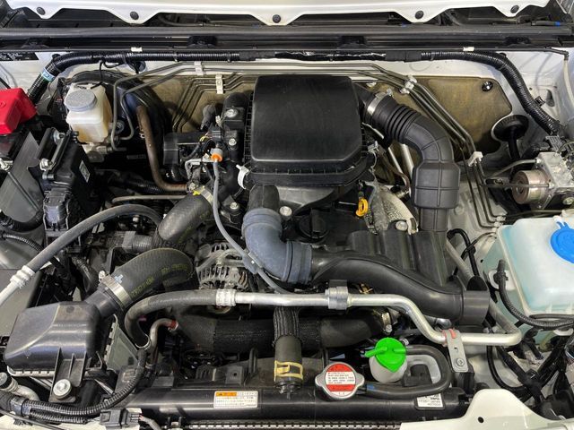 SUZUKI JIMNY 4WD 2023 Image 31