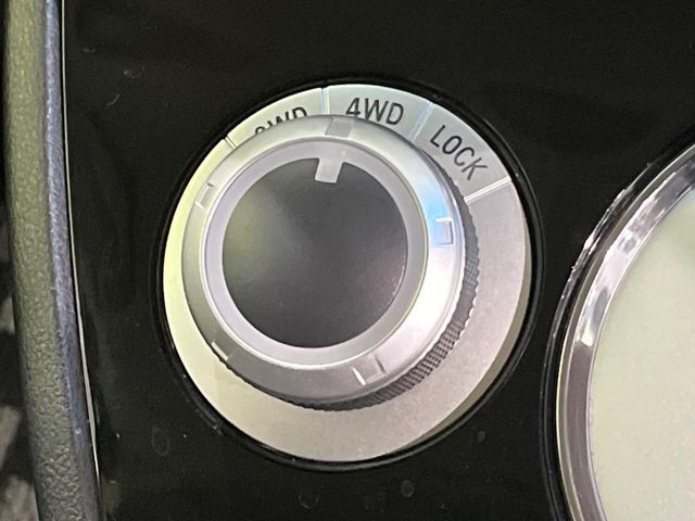 MITSUBISHI DELICA D:5 4WD 2016 Image 31