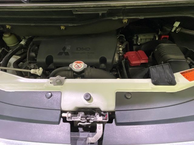 MITSUBISHI DELICA D:5 4WD 2016 Image 31